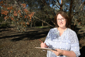 Walk with the wattles