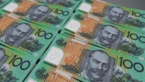 Financial complaints top 100,000