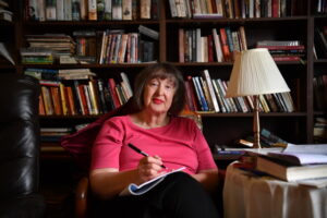 A February Footscray farce