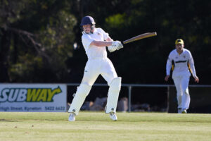 Finals race tightens